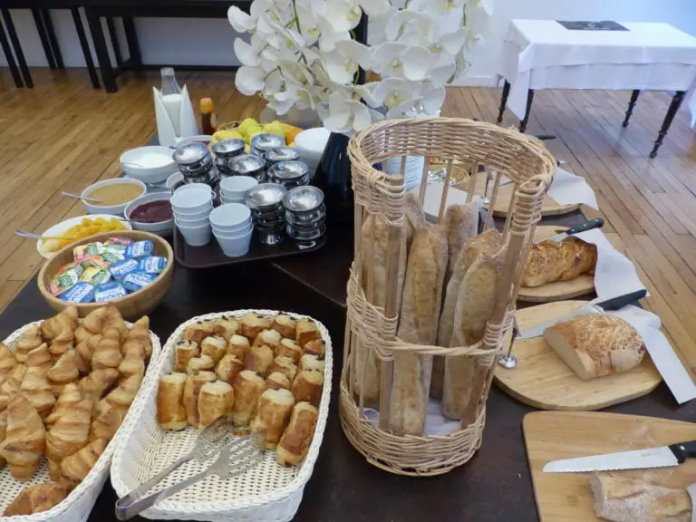 Buffet petit déjeuner 1