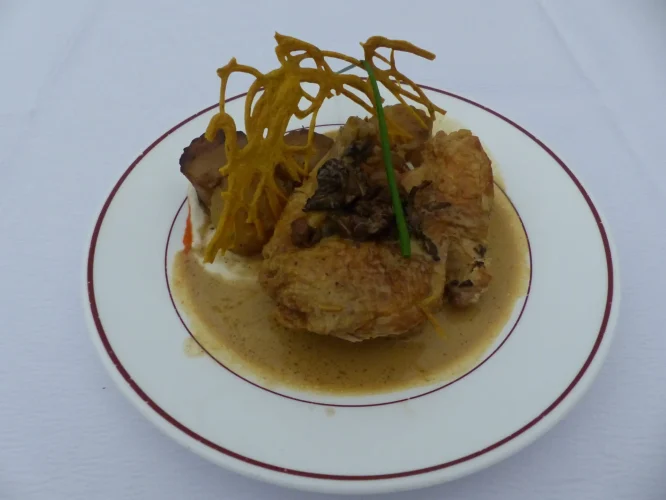 Suprême de pintade aux morilles